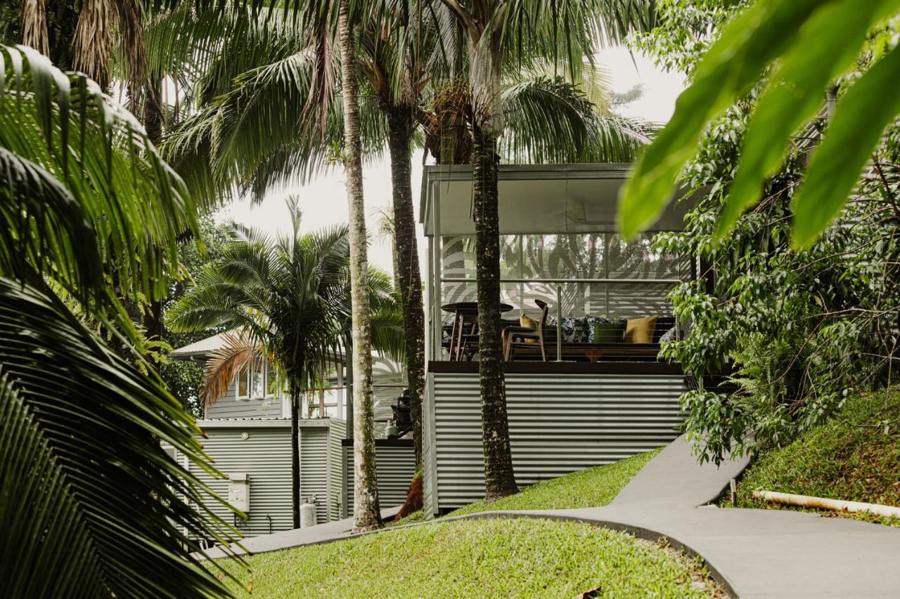 Lodge Mist At Cape Tribulation